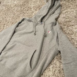 Grey women’s Champion hoodie